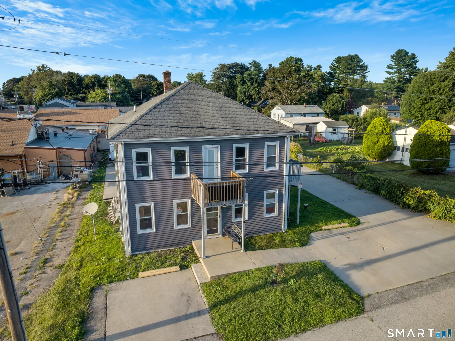 8-10 Perkins Street, Plainfield, CT