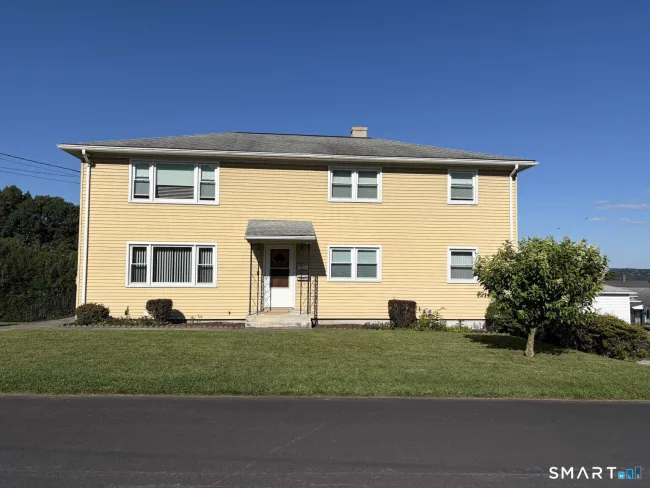 20 Venice Avenue