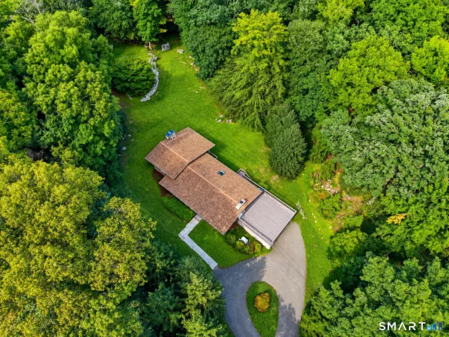 7 Sundance Drive