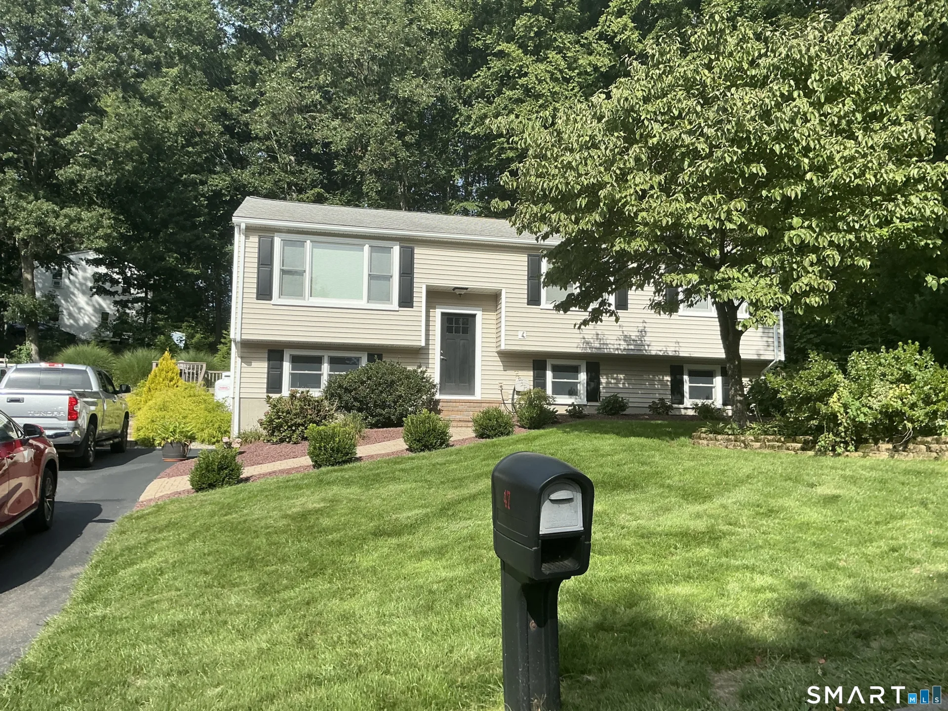 47 Moss Avenue, Seymour, CT