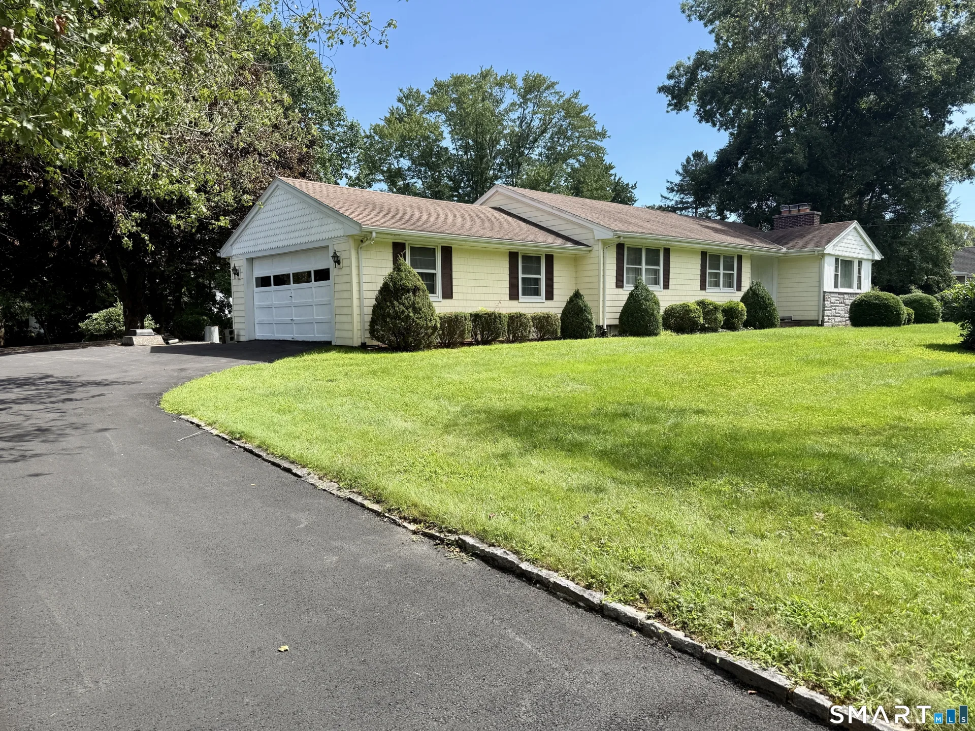 347 Fairlea Road, Orange, CT
