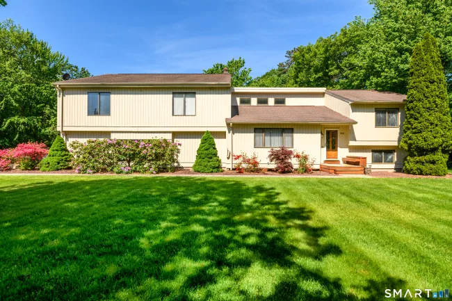 90 Bell Street, Manchester, CT