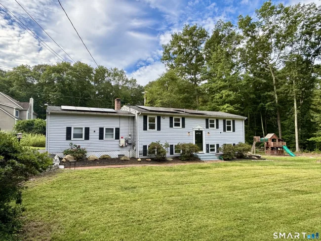 13 Black Oak Drive