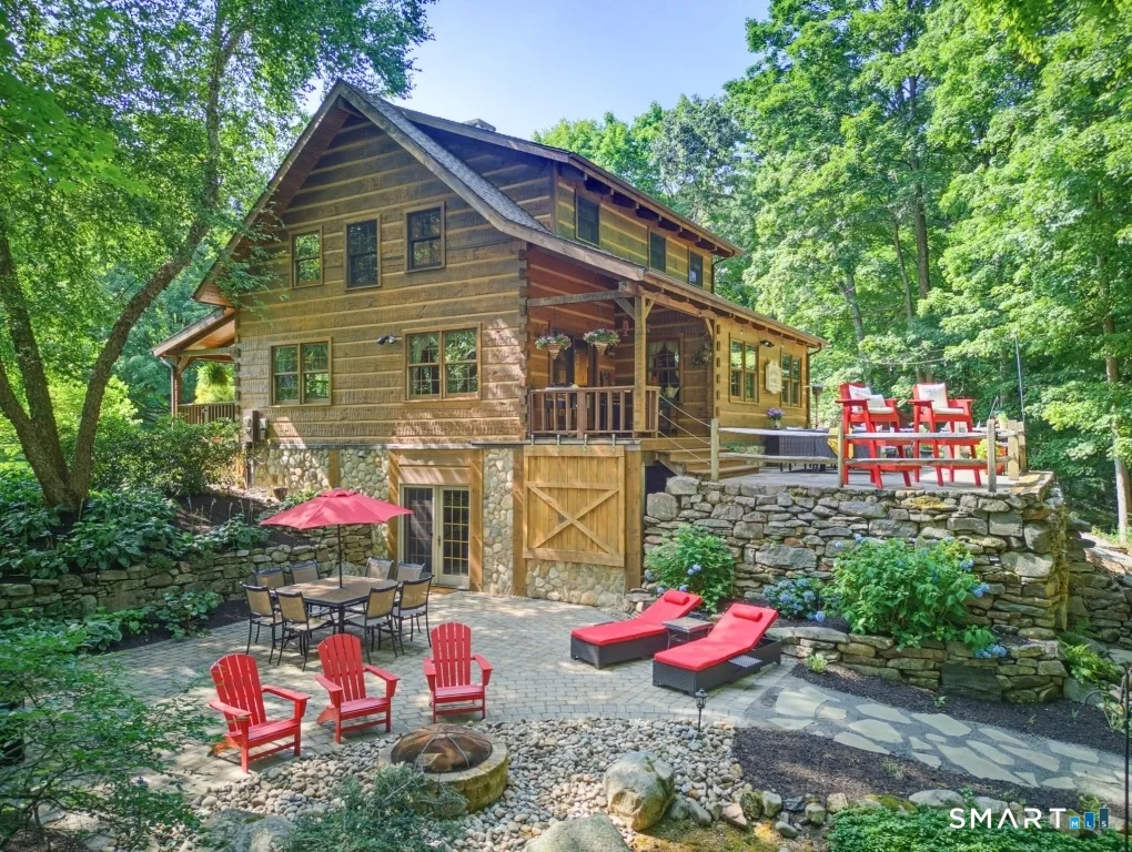 418 Lovely Street, Avon, CT