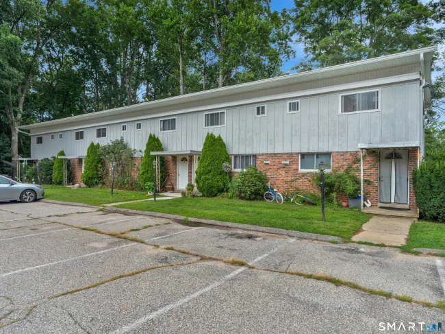 19 Denlar Drive