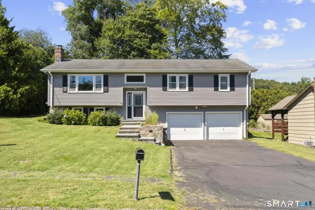 30 Little Fawn Drive, Shelton, CT