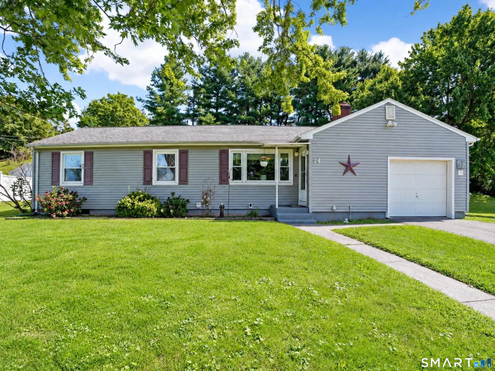 14 Alexander Drive, Cromwell, CT