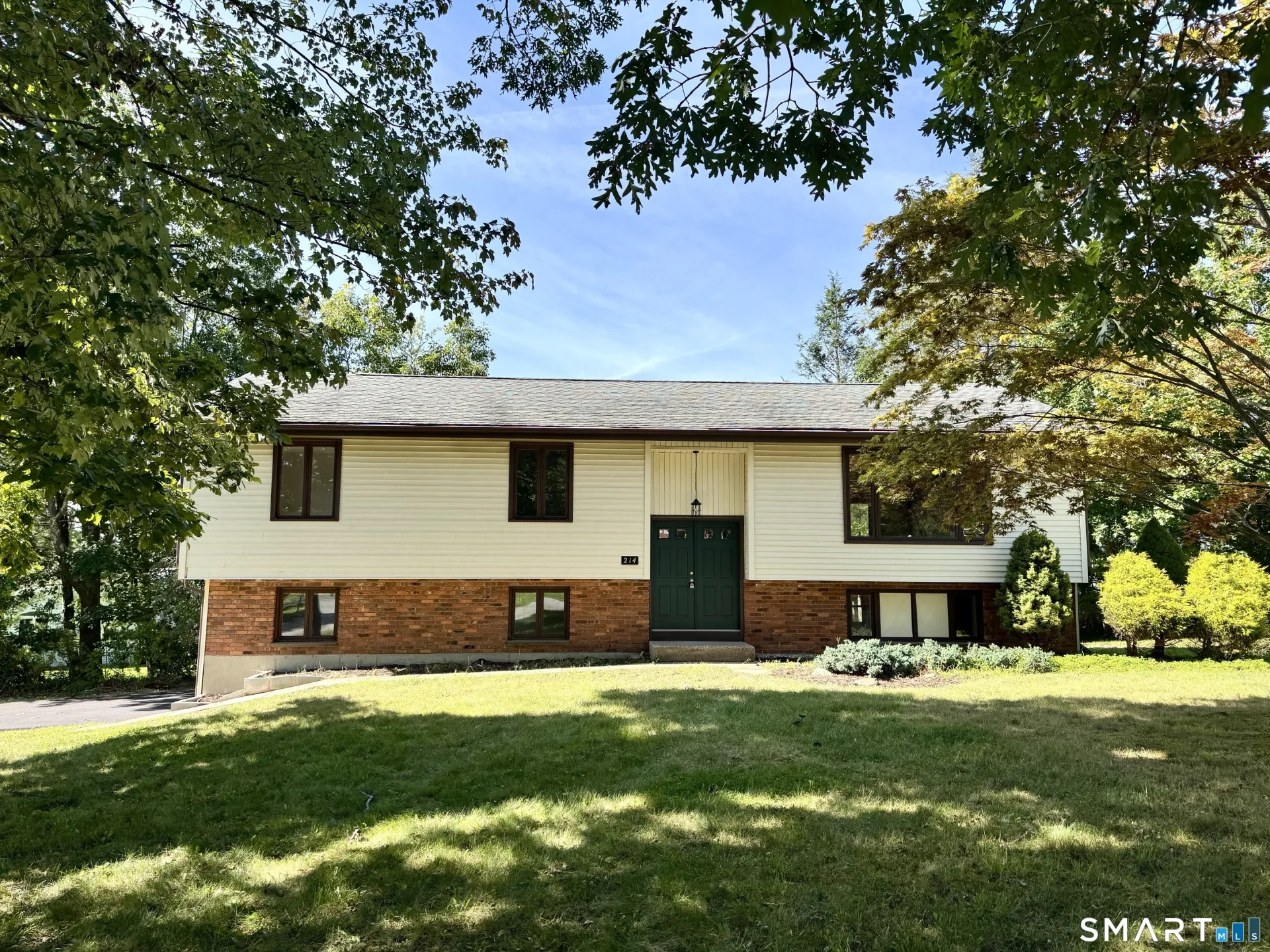 214 Pineridge Road, Torrington, CT
