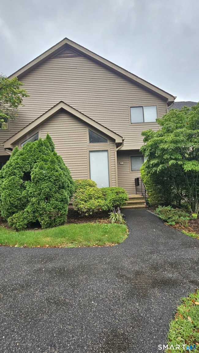 1 Canterbury Court #2