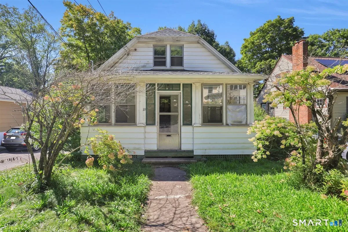 27 Fairview Avenue, Middletown, CT