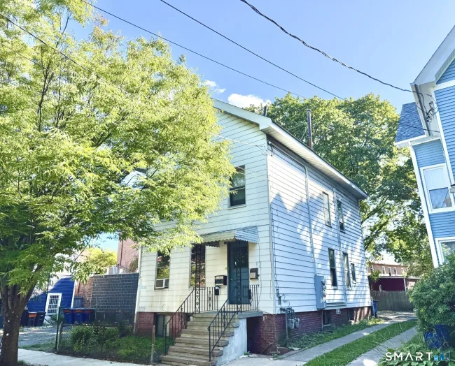 12 Bishop Street