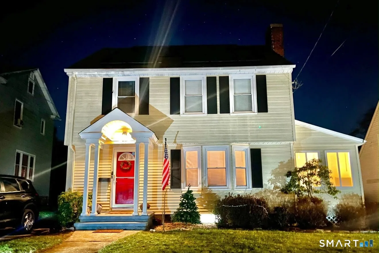 37 Hillcrest Avenue, Naugatuck, CT