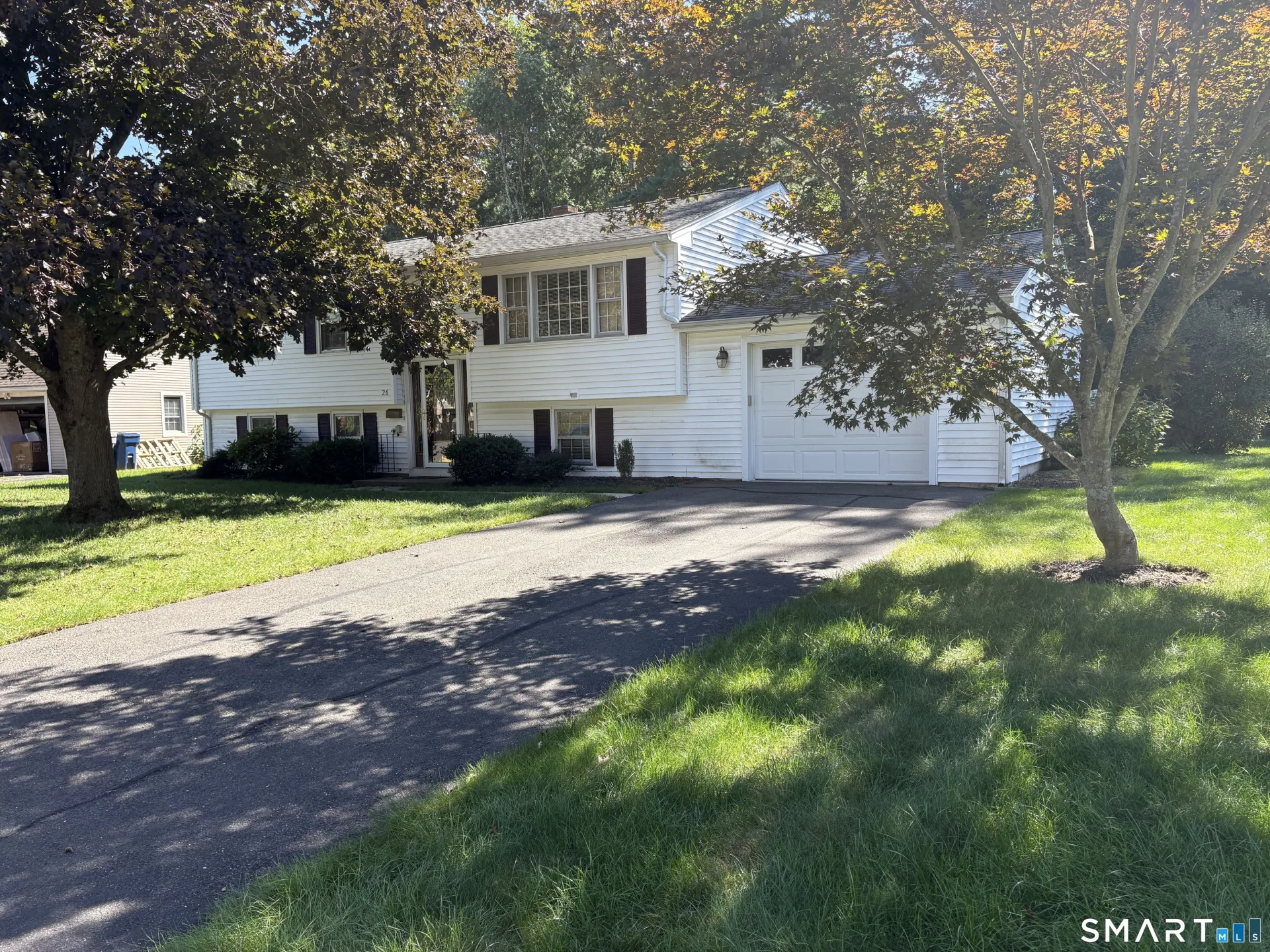 26 Woodside Lane, Plainville, CT