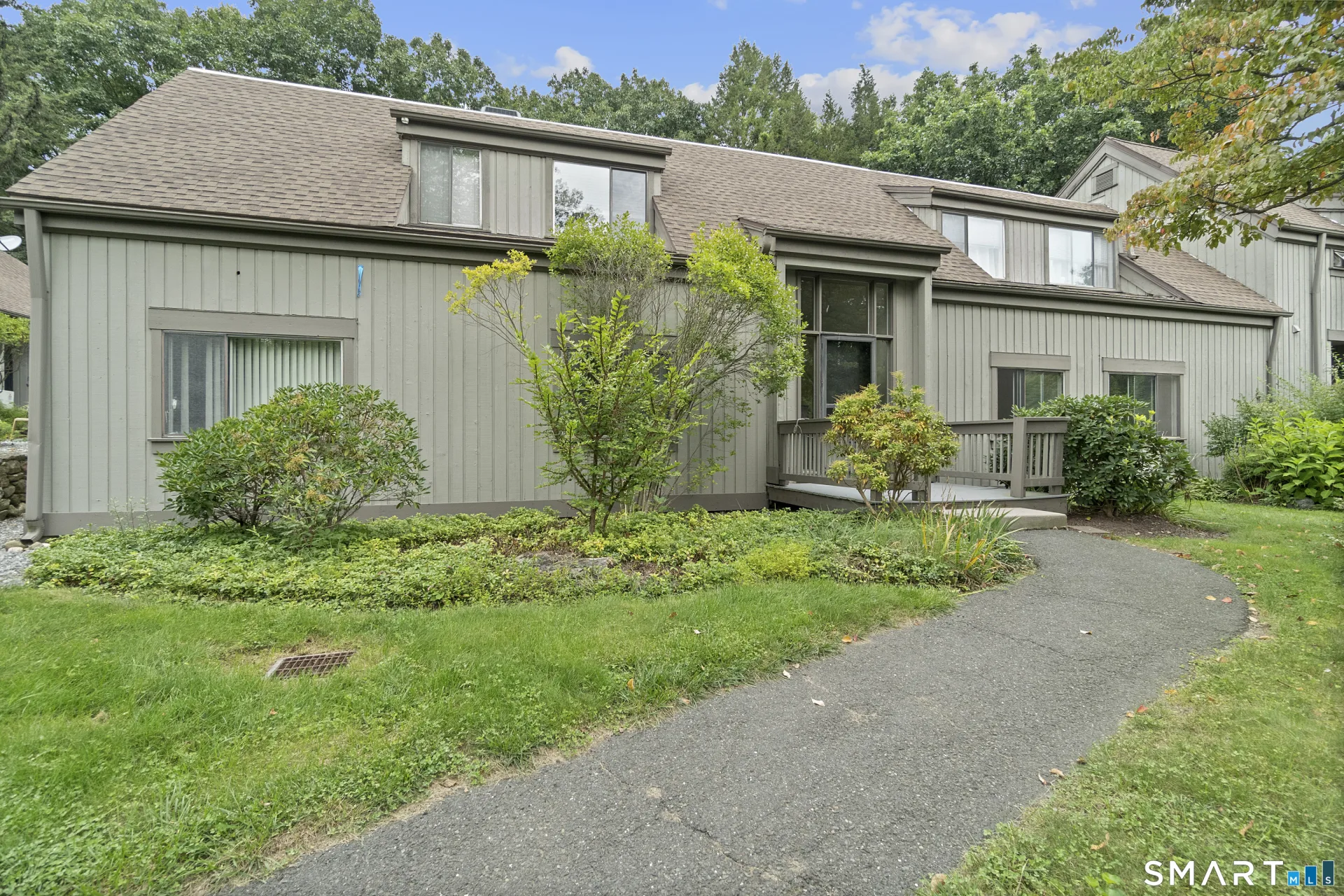 469 Heritage Village #A, Southbury, CT