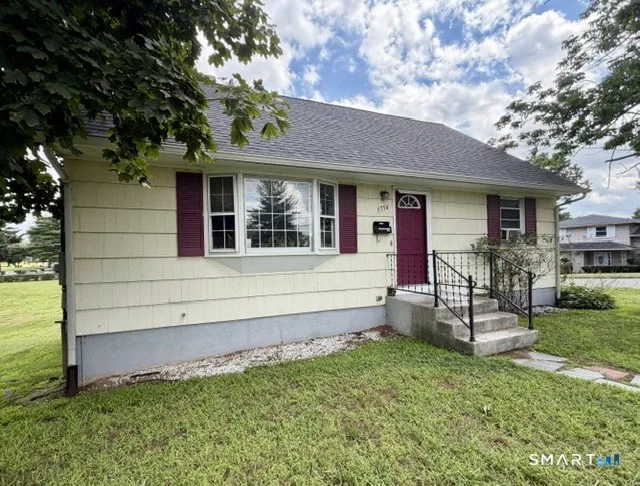 1754 Main Street, East Hartford, CT