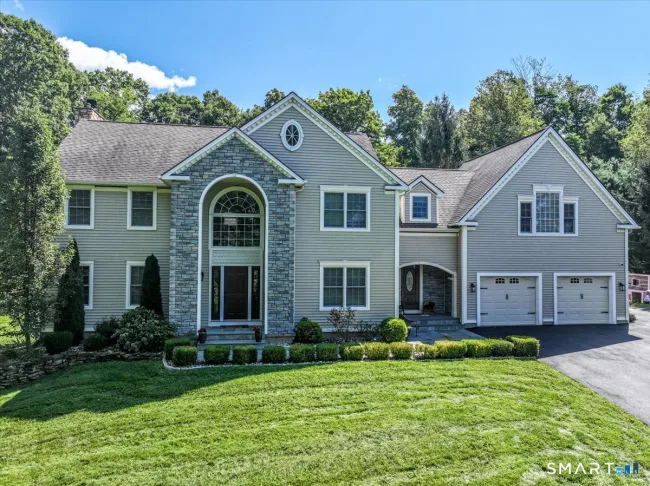 27 Brittany Drive