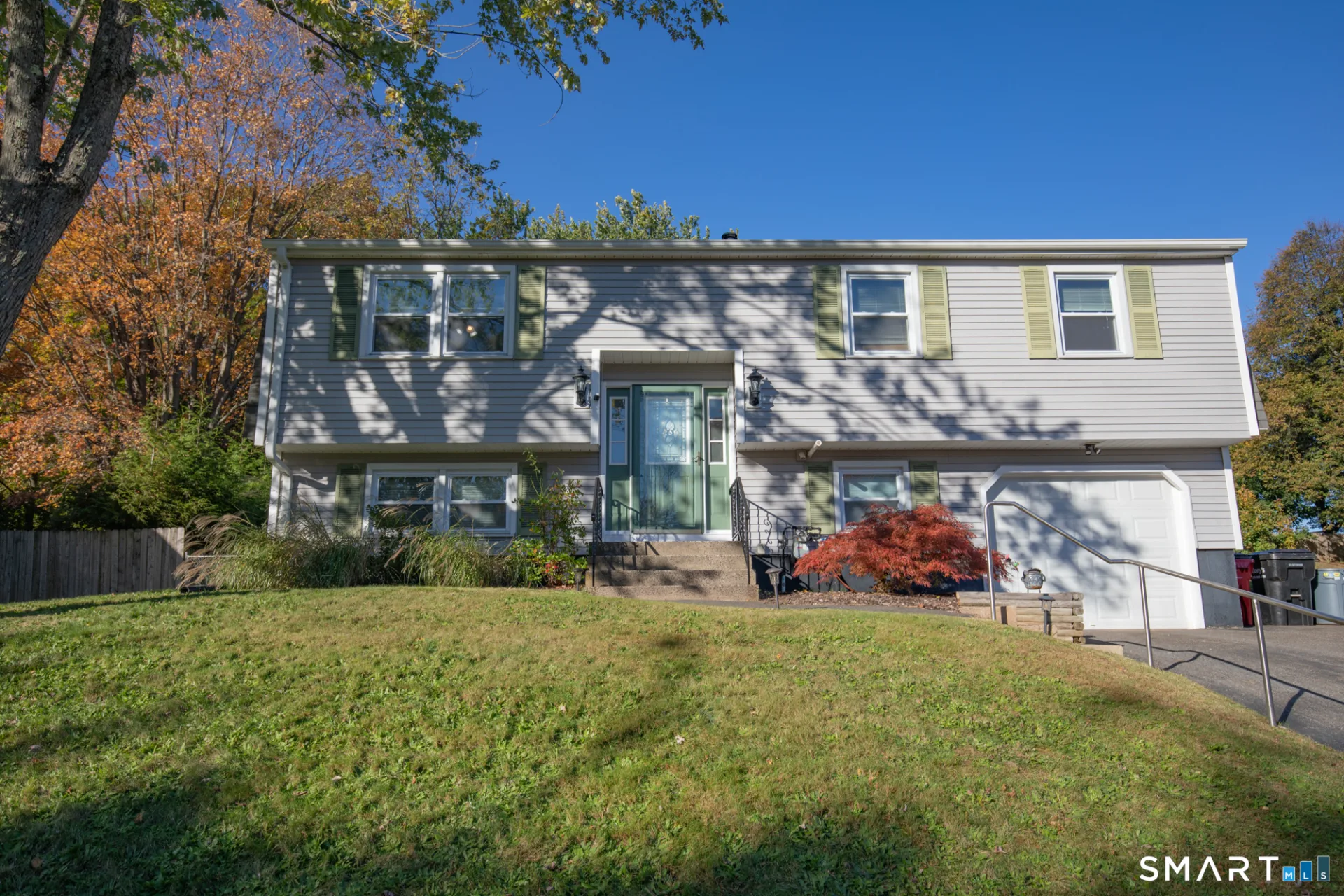 46 Sunrise Hill, Meriden, CT