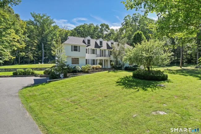 2141 Ponus Ridge, New Canaan, CT