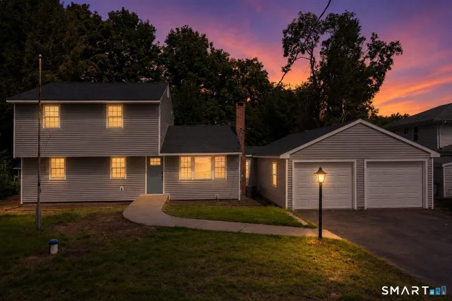 26 George Washington Turnpike, Burlington, CT