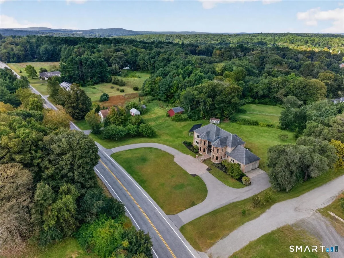 100 Preston City Road, Voluntown, CT