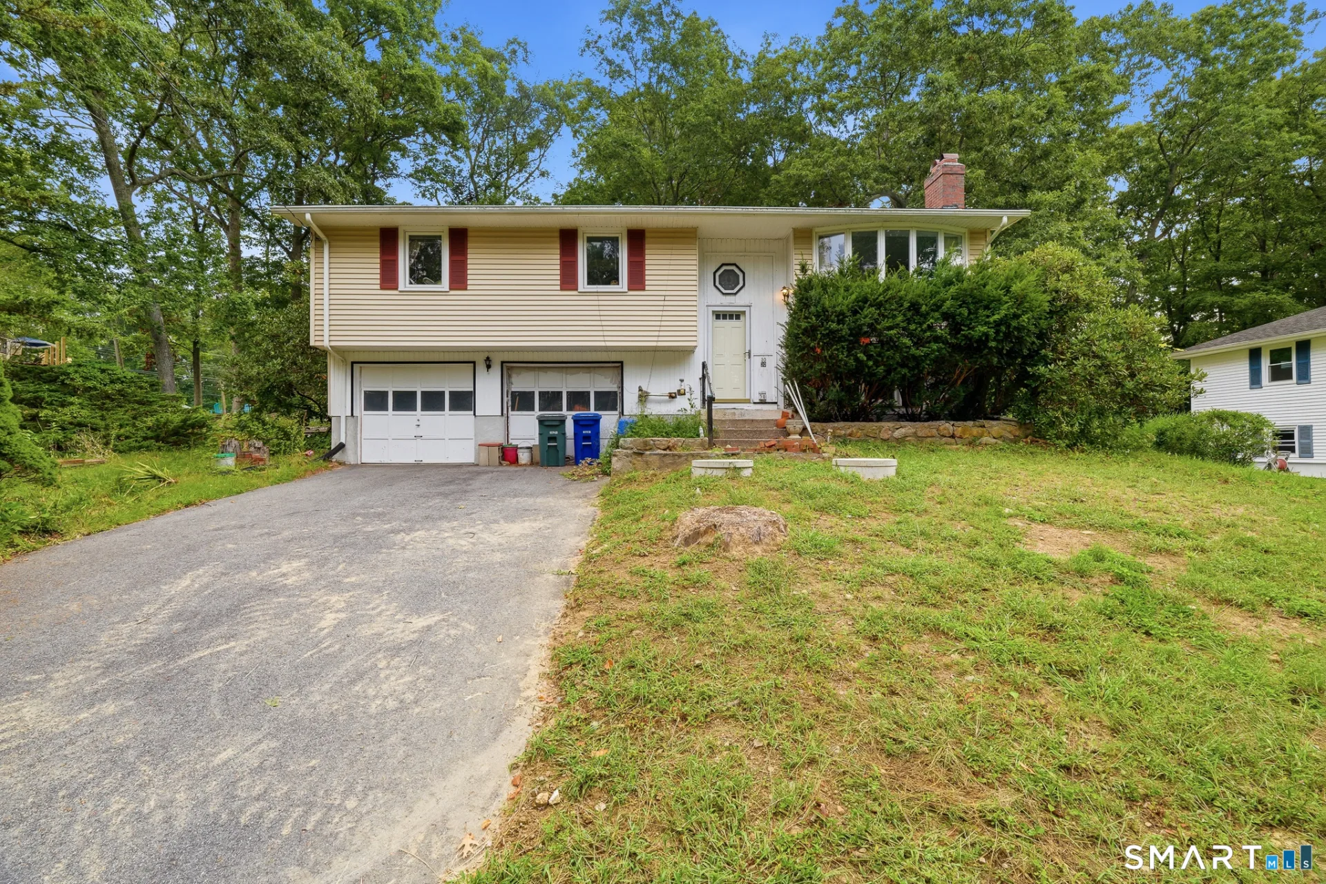 30 Ledgewood Drive, Ledyard, CT