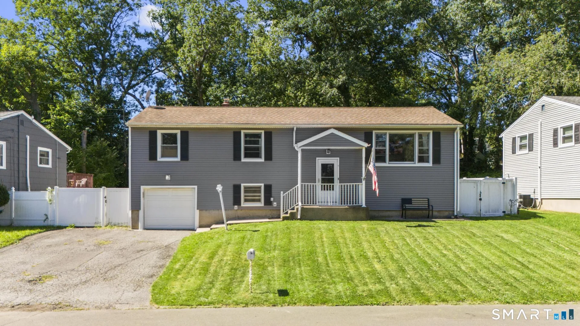 150 Hilltop Lane, West Haven, CT