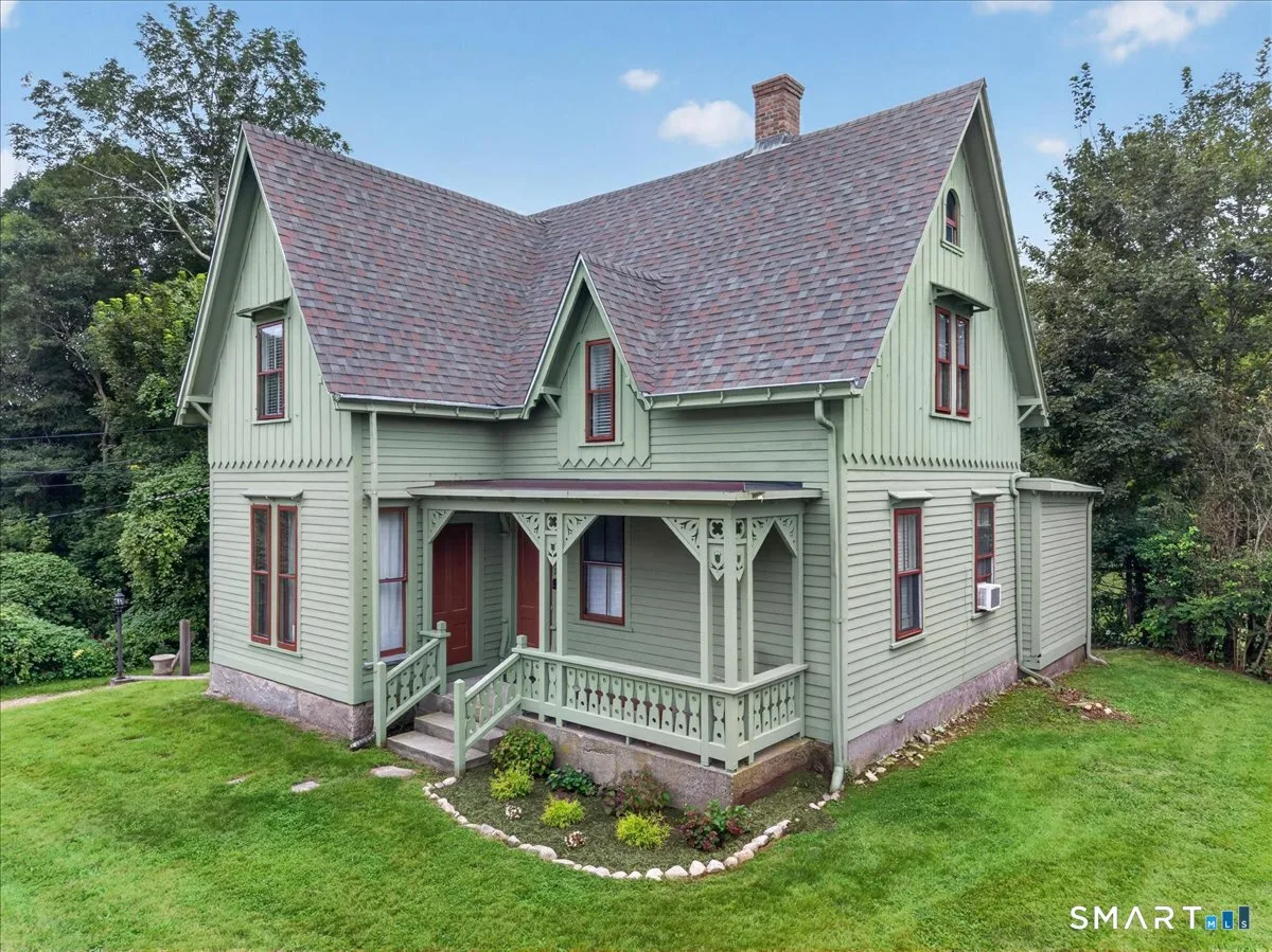 187 Whitehall Avenue, Stonington, CT