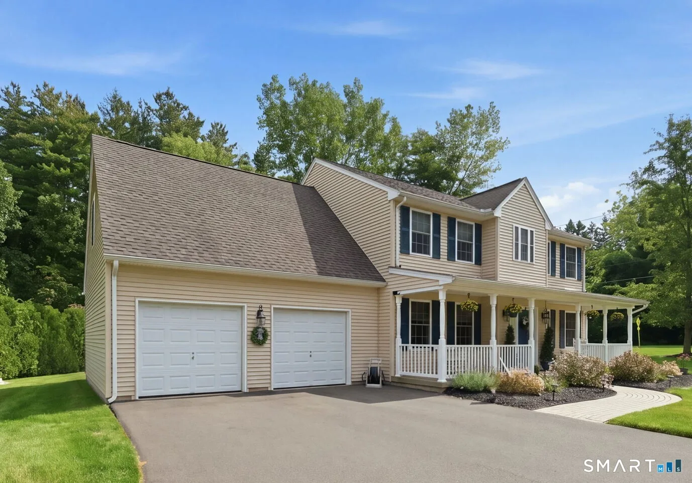 2 Clinton Lane, Enfield, CT
