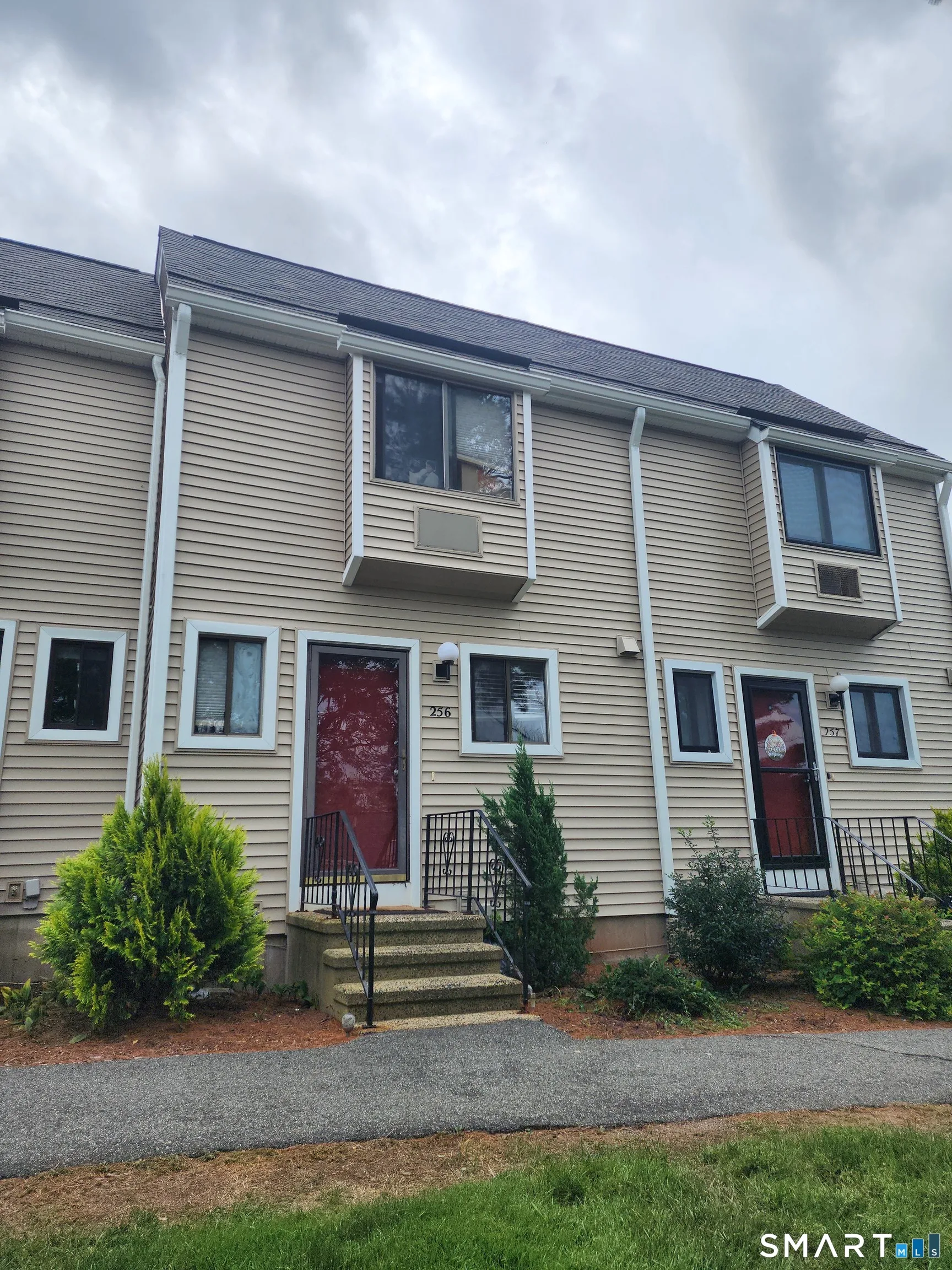 256 Sterling Village #256, Meriden, CT
