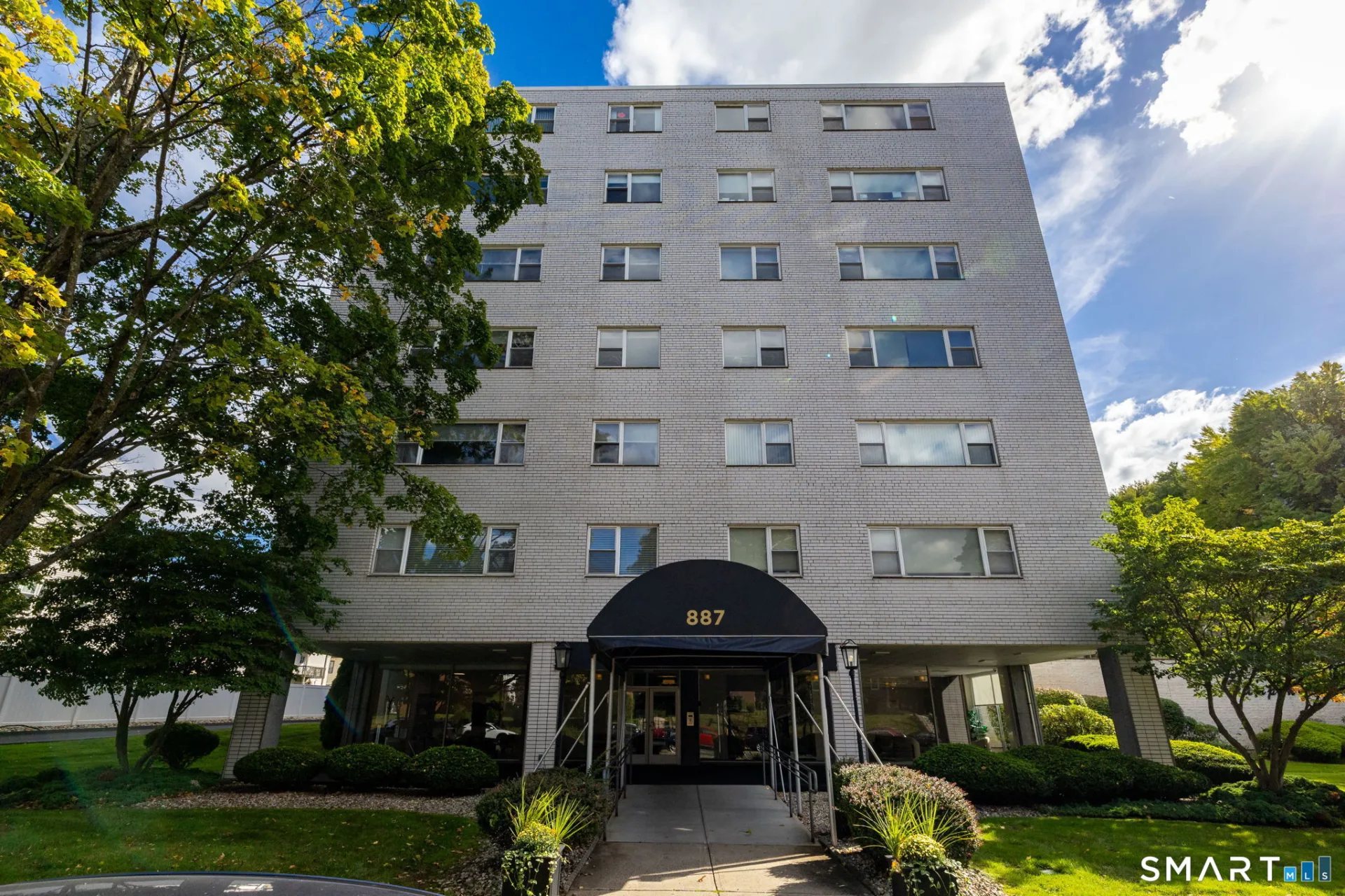 887 Farmington Avenue #6F, West Hartford, CT