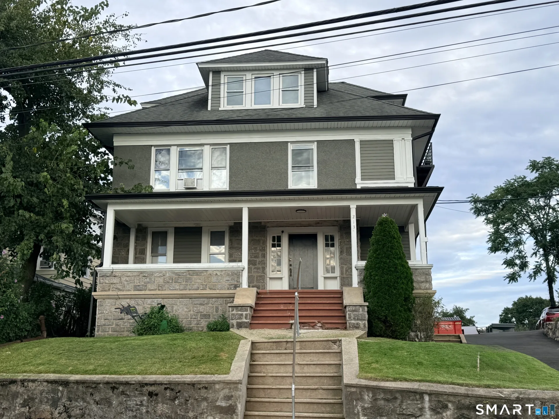 213 Ely Avenue, Norwalk, CT