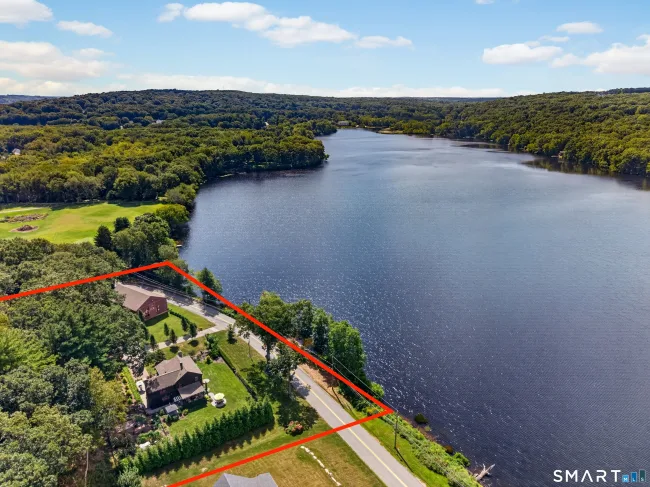 101 Upper Pattagansett Road, East Lyme, CT