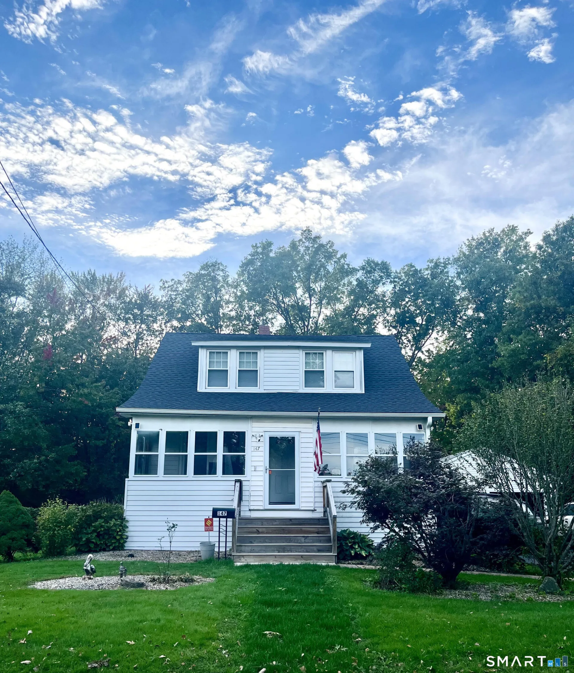 147 Hillcrest Avenue, Newington, CT