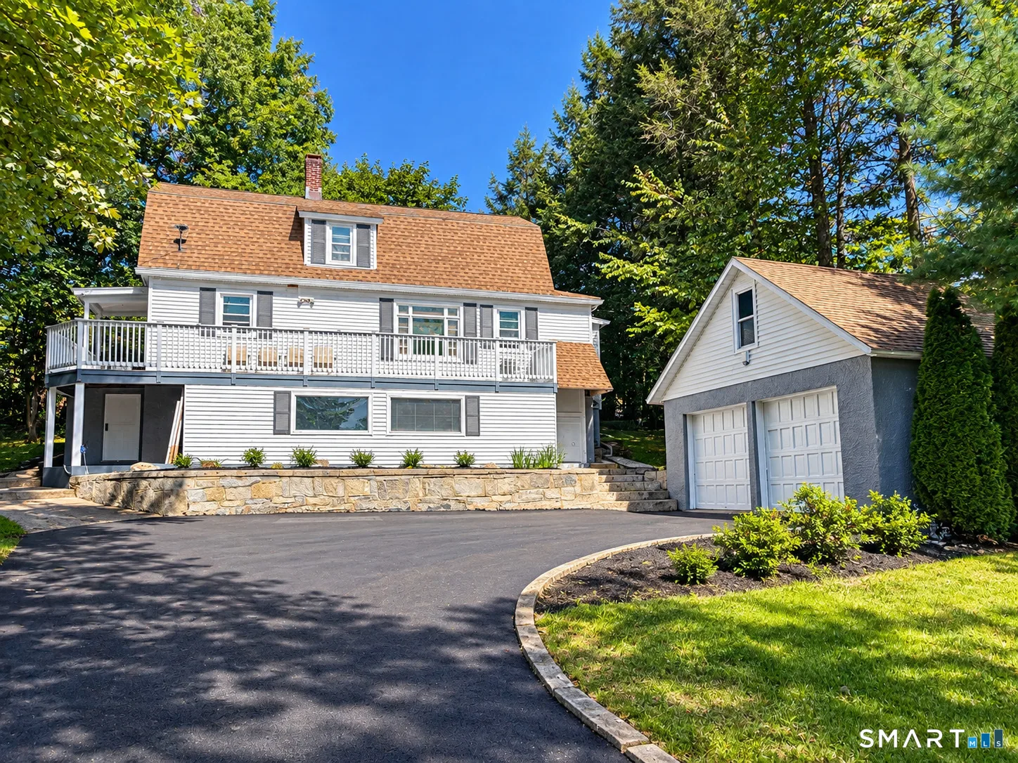 33 Chestnut Grove Road, Watertown, CT