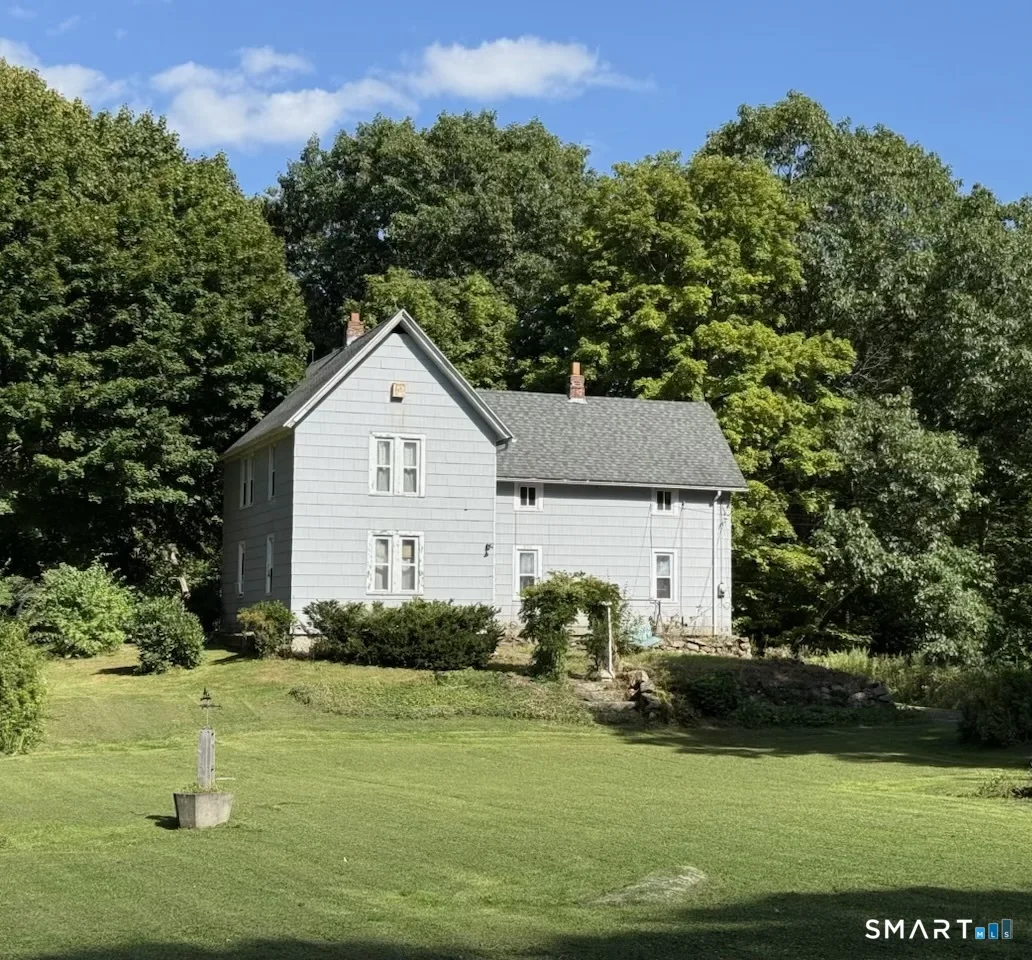 804 Walnut Hill Road, Thomaston, CT