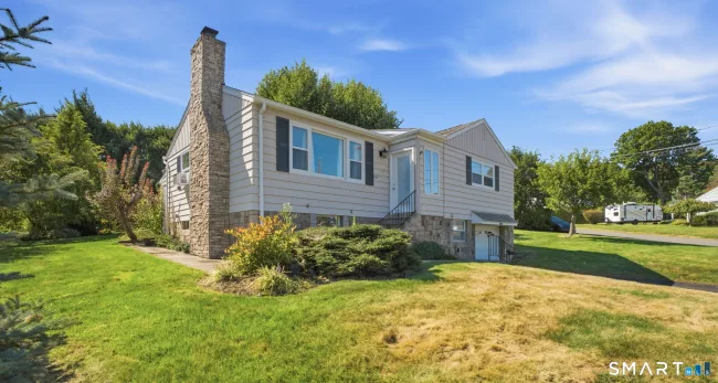 709 Bunker Hill Avenue, Waterbury, CT