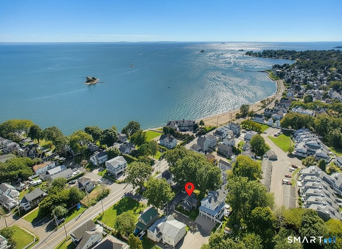 132 Limewood Avenue, Branford, CT