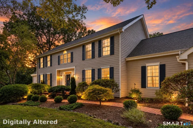 32 Sail Harbour Drive, New Fairfield, CT