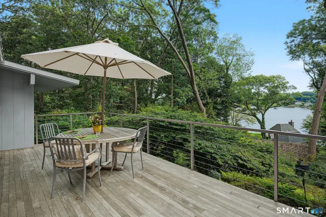 24 Mallard Point Road, Essex, CT