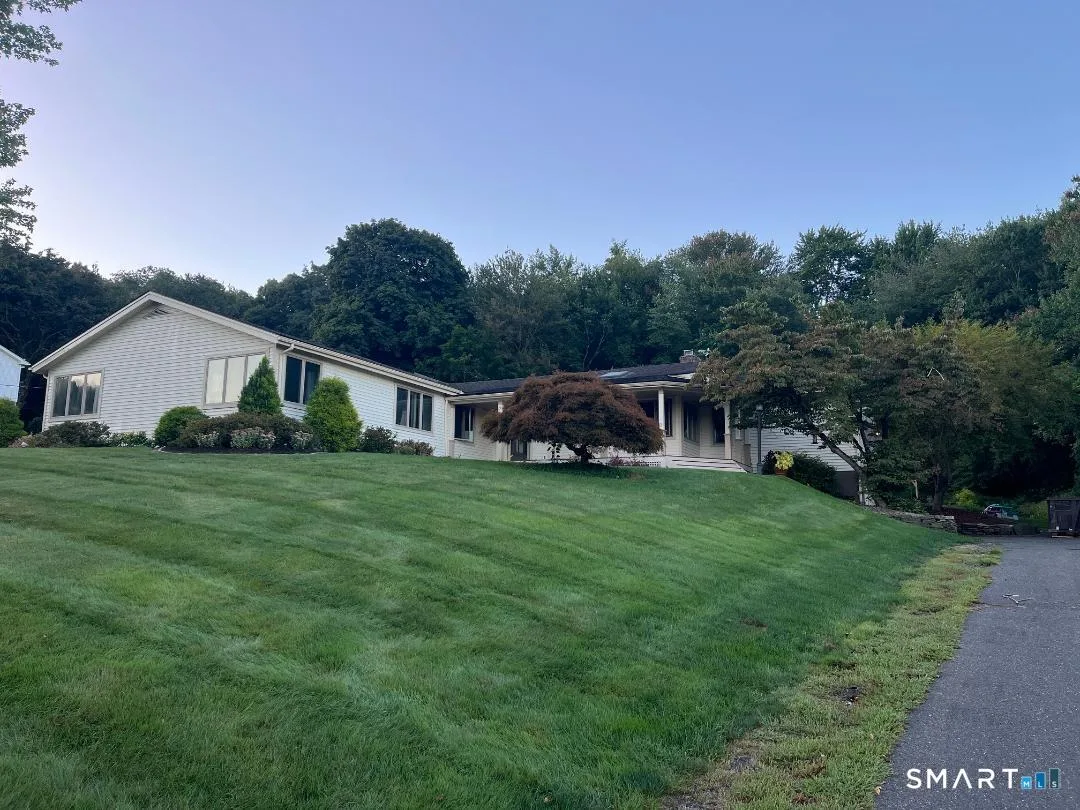 27 Gail Drive, Ellington, CT
