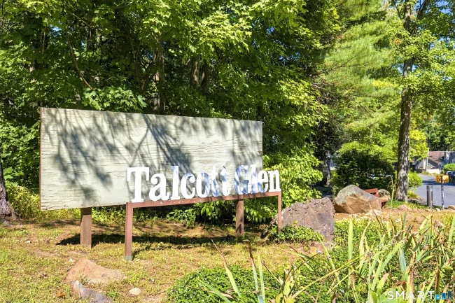 5 Talcott Glen #B