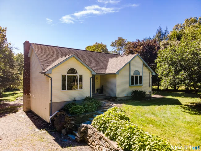 29 Lehtinen Road, Thompson, CT