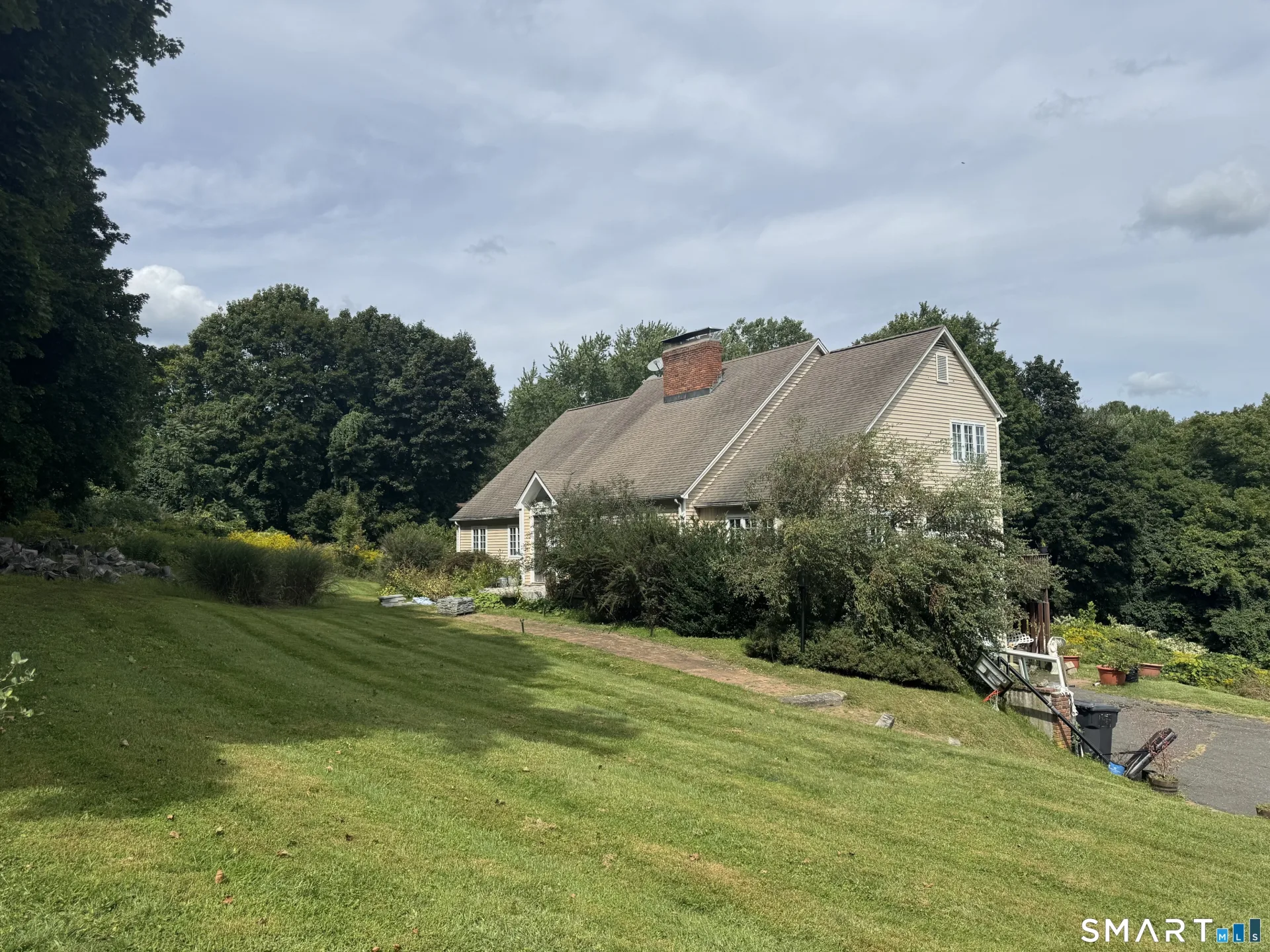 141 Saint Johns Road, Ridgefield, CT