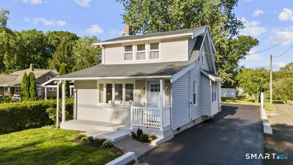 178 South Montowese Street, Branford, CT