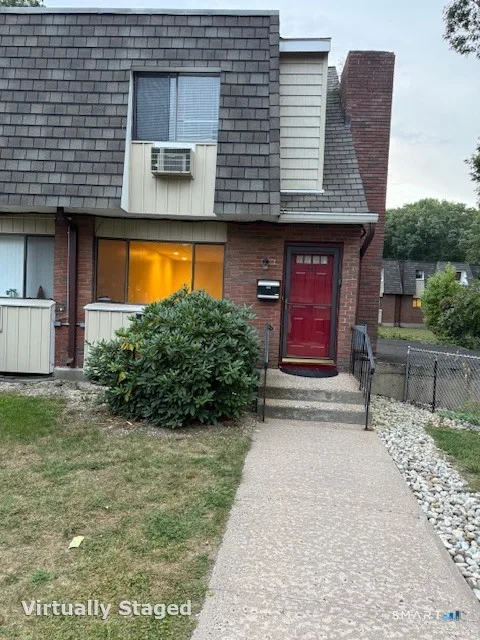 40 High Path Road, Windsor, CT