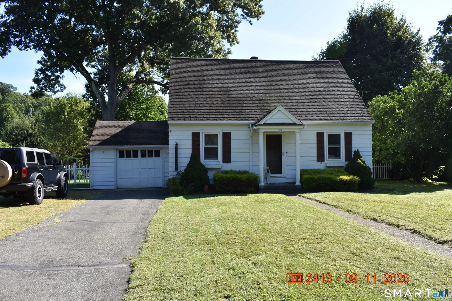 521 Burton Road, Beacon Falls, CT