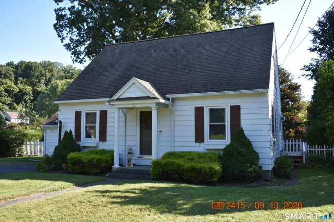 521 Burton Road, Beacon Falls, CT