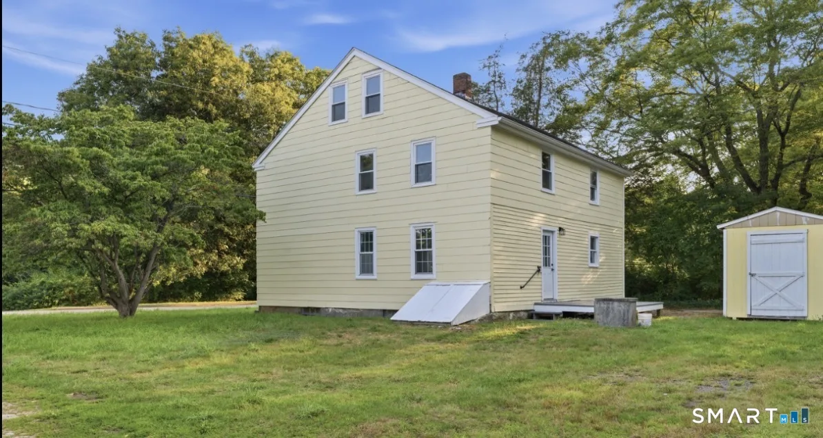 121 Clarks Falls Road, North Stonington, CT