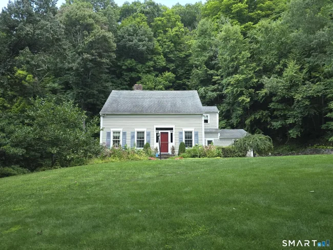 9 Teachers Ridge Road