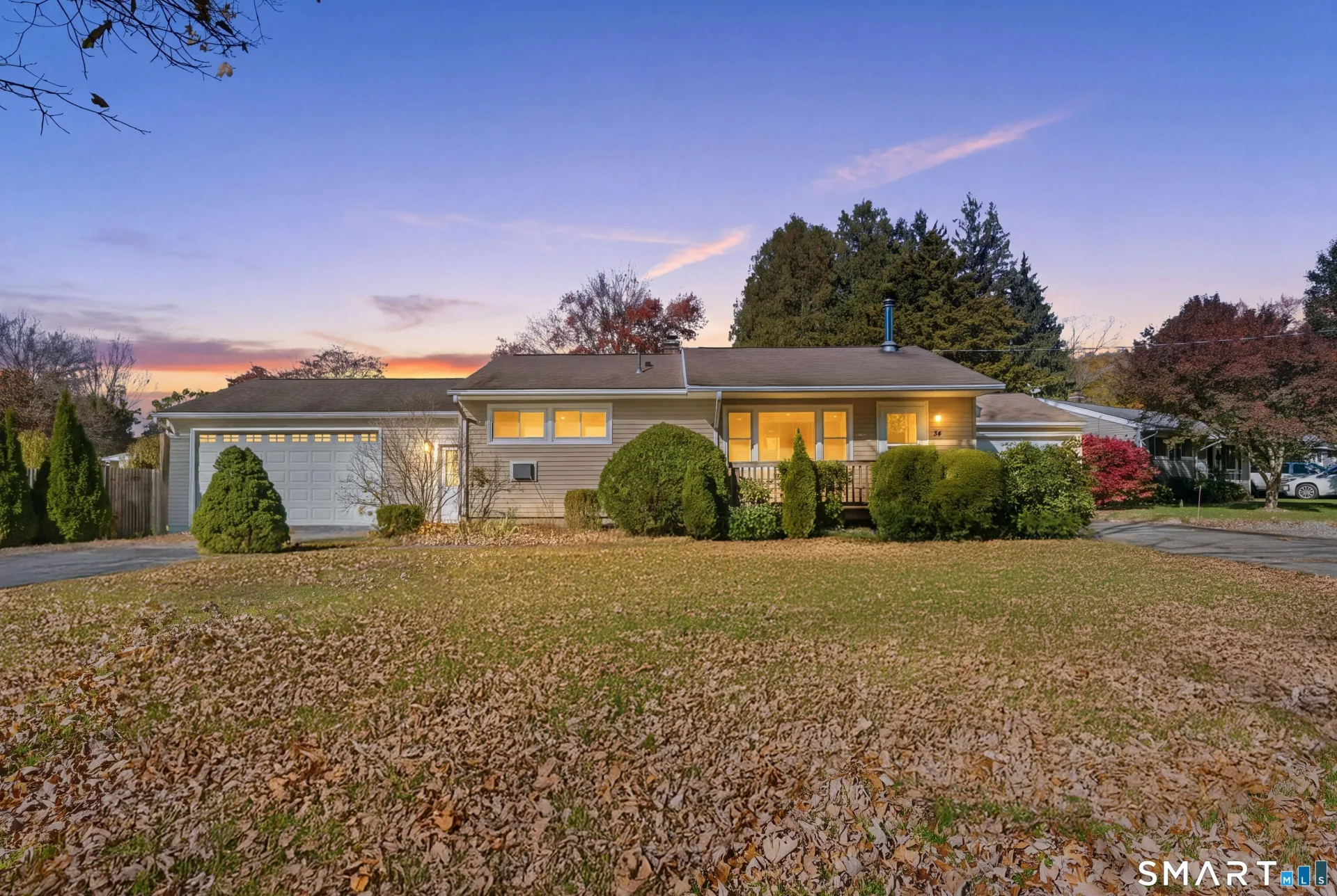 34 Beacon Manor Circle, Naugatuck, CT